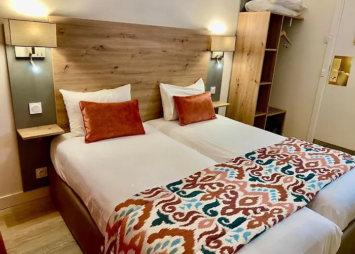 Derby EiffelHotel Parigi